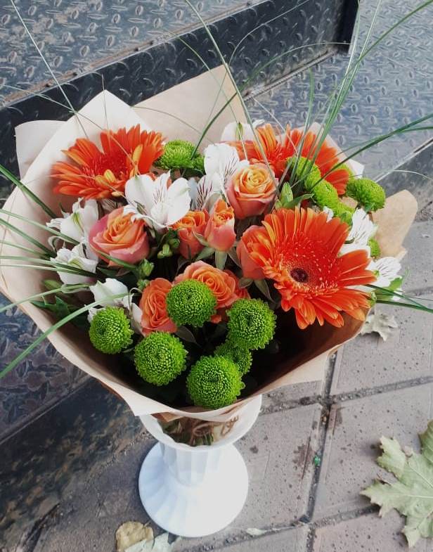 Букет цветов из: Герберы, Хризантемы, Альстромерии и Розы в Нефедово