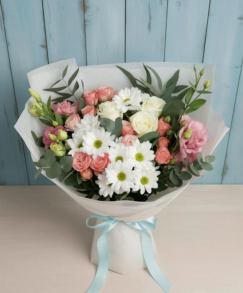 Букет цветов из: Розы, Лизиантусы и Хризантемы в Нефедово