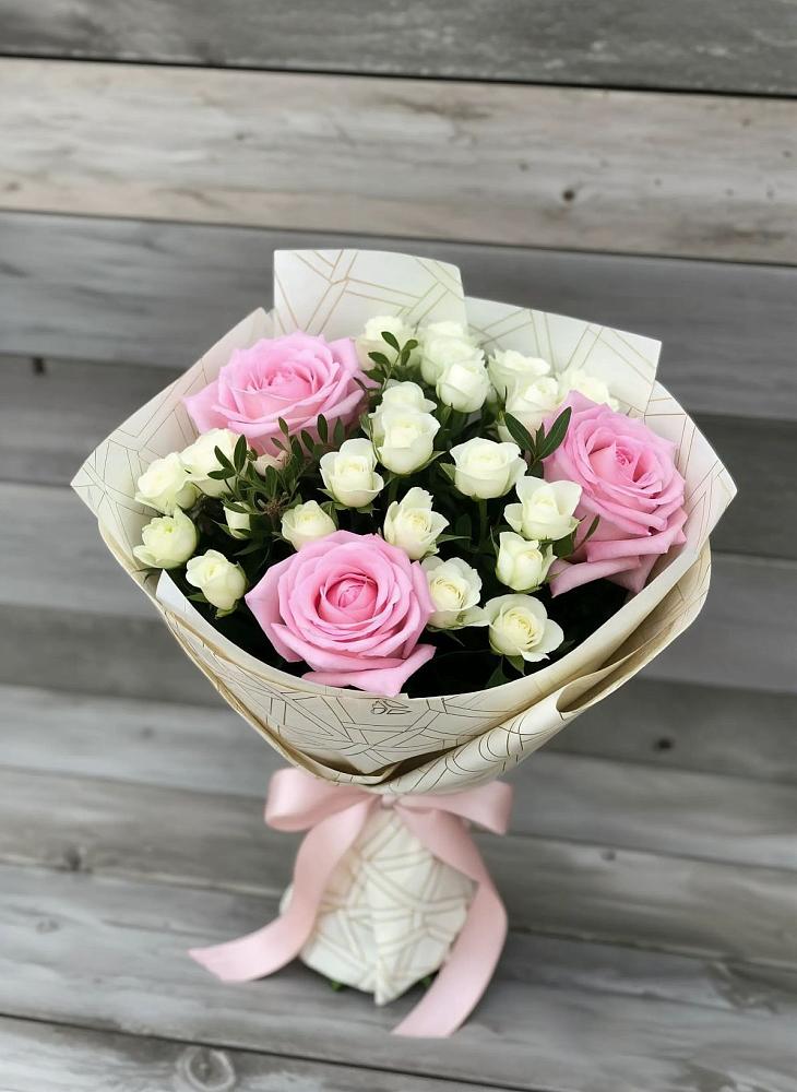 Букет цветов из: Розы в Нефедово