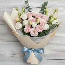 Букет цветов из:  Лизиантусы в Нефедово