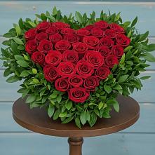 Цветочная композиция из Розы в виде сердца #REPLACE_PRED# Нефедово