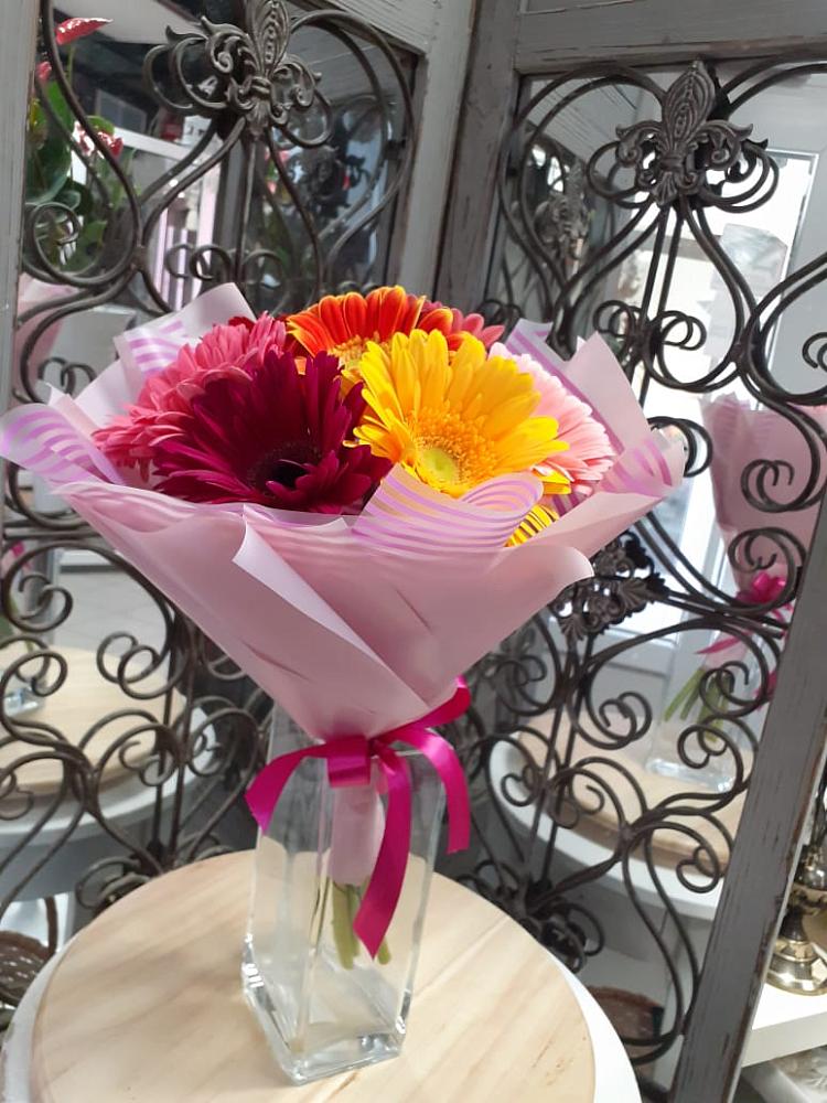 Букет цветов из: Герберы в Нефедово