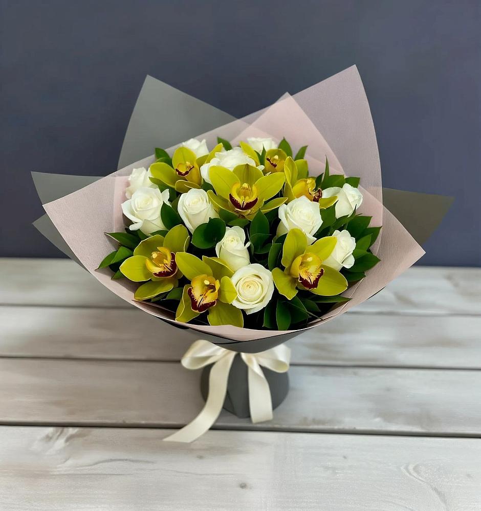 Букет цветов из: Орхидеи и Розы в Нефедово