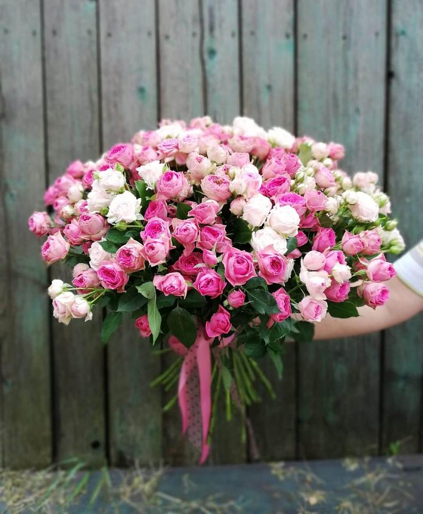 Букет Розовые кустовые розы Натали и Лав Лидия в Нефедово