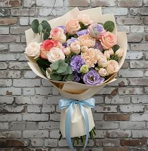 Букет цветов из:  Розы, Лизиантусы и Гвоздики в Нефедово